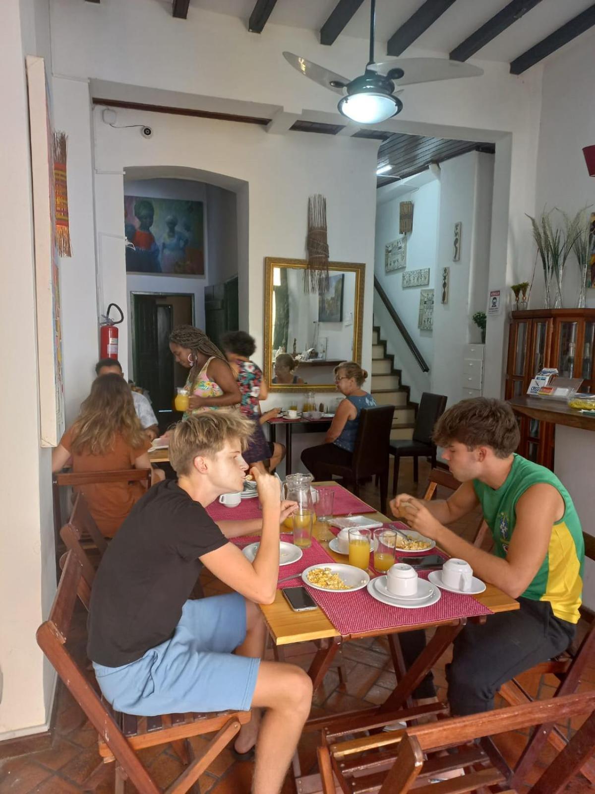 Studio Do Carmo Galeria De Artes E Pousada Сальвадор Экстерьер фото